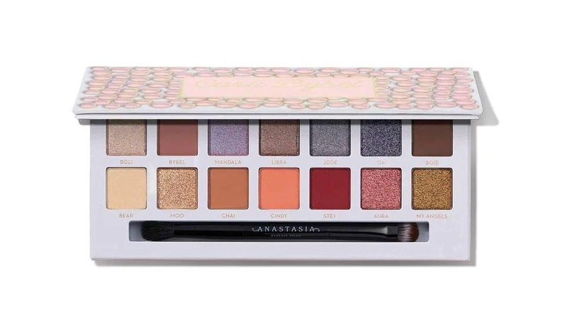 Anastasia Beverly Hills Carli Bybel Eyeshadow Palette - 14 Shades